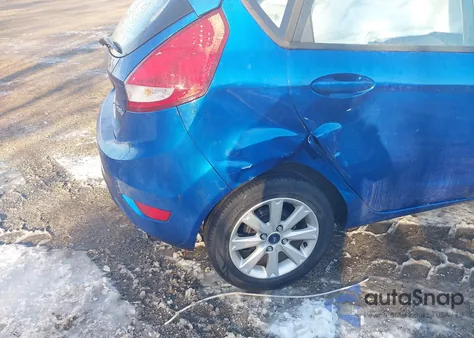 2011 Ford Fiesta Se из США, поврежденный, VIN 3FADP4EJ2BM102573